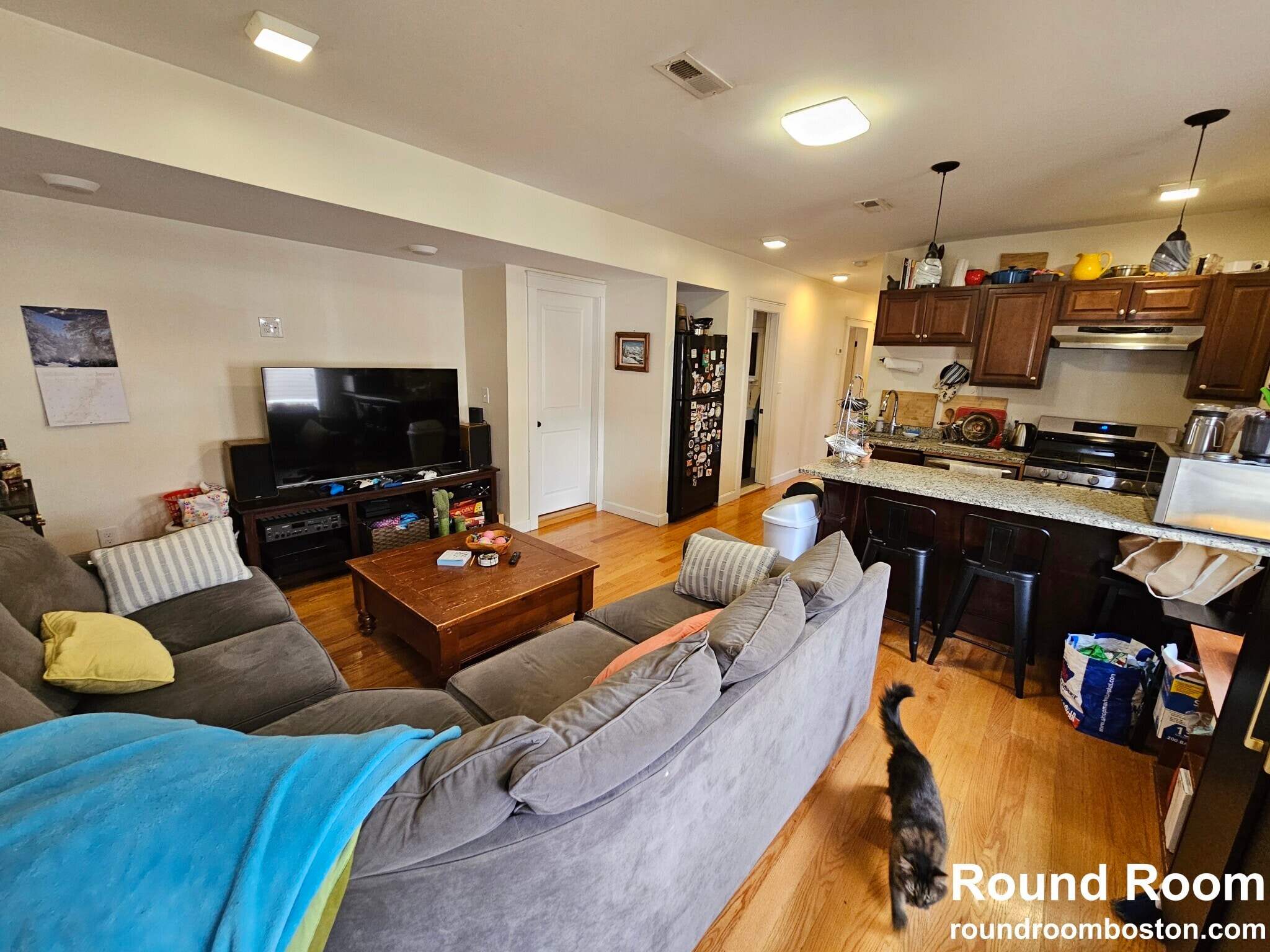 Building Photo - 23 Weitz St