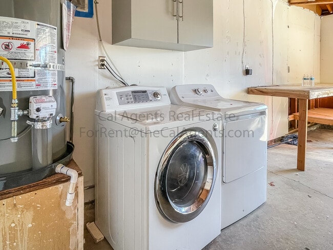 Building Photo - 3600 Siskiyou Ct