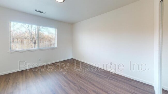 Building Photo - 3690 Silvario Ct