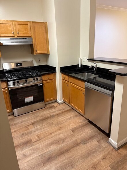 Building Photo - 5126 Brittney Elyse Cir