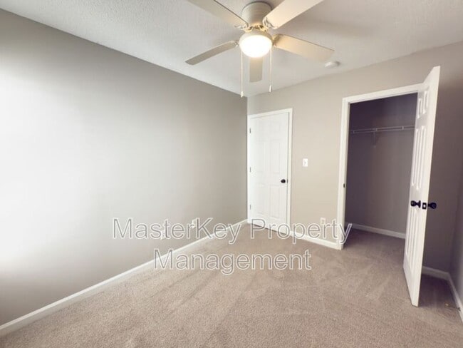 Building Photo - 312 Noonday Ct