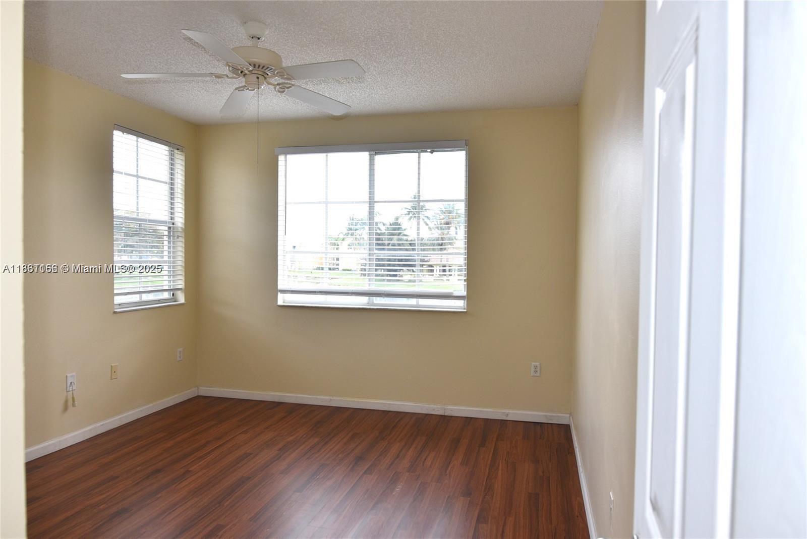 Building Photo - 2151 W Preserve Way
