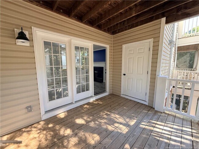 Building Photo - 392 Bubble Creek Ct
