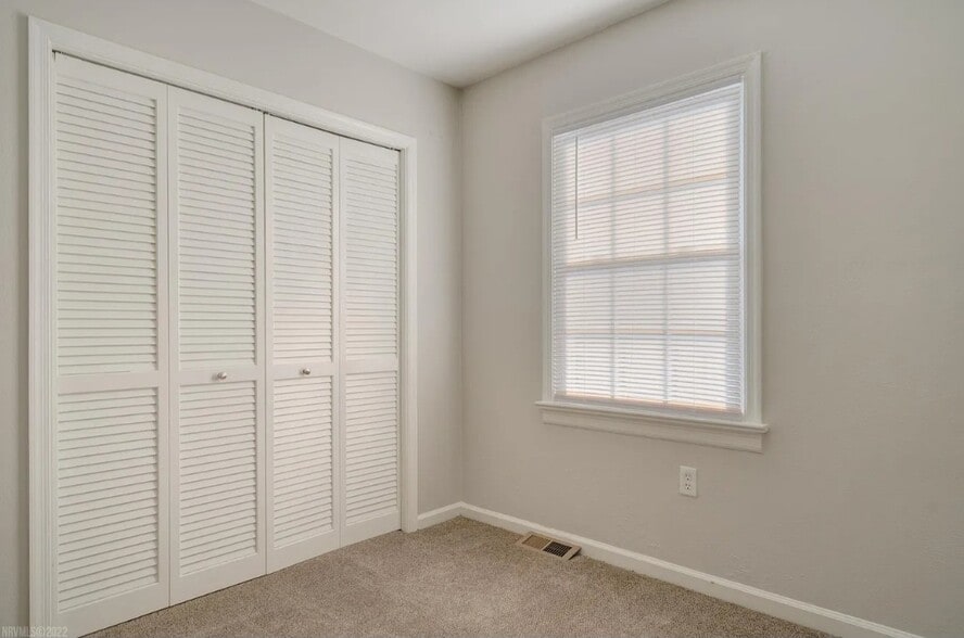 Bedroom 3 - 812 Cambridge Rd