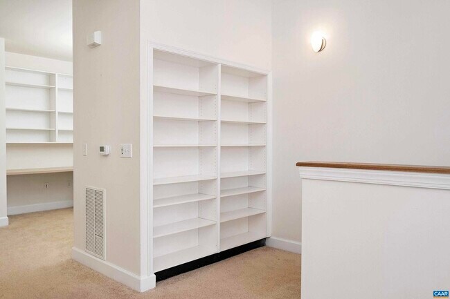 Building Photo - 1822 Sugar Maple Ct