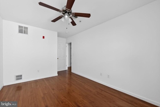 Building Photo - 1521 N 15th St