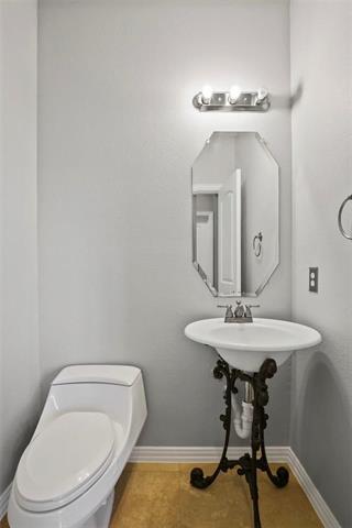 Building Photo - 7837 Fox Horn Dr
