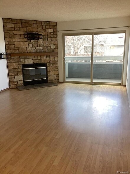 Building Photo - 8733 W Cornell Ave