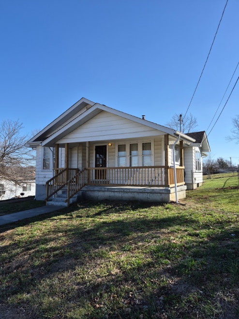 Building Photo - 21 Science St