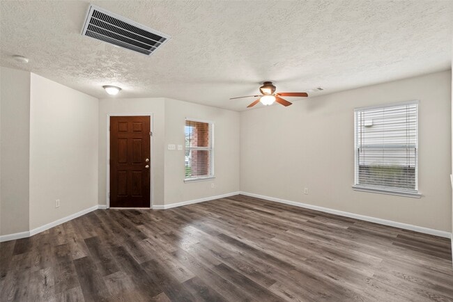 Building Photo - 20742 Fair Castle Dr