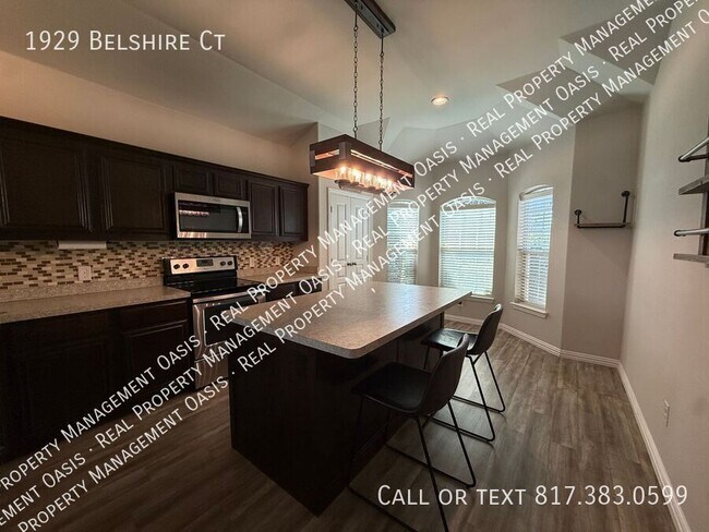 Building Photo - 1929 Belshire Ct