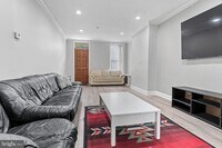 Building Photo - 129 E West St