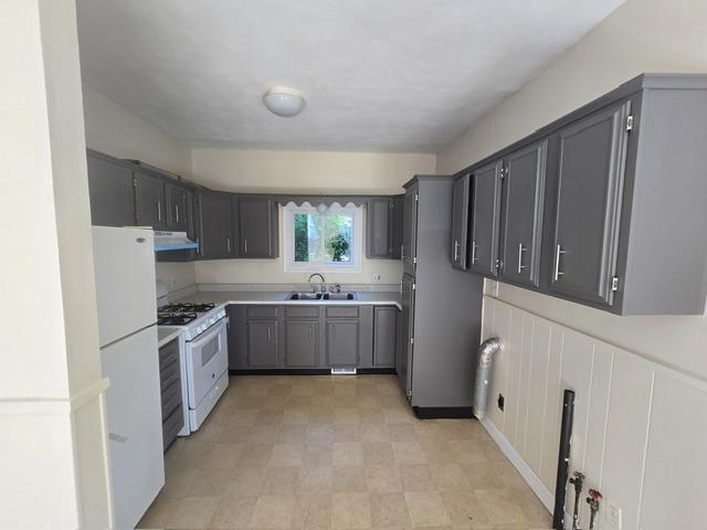 Building Photo - 406 Laforte Ave