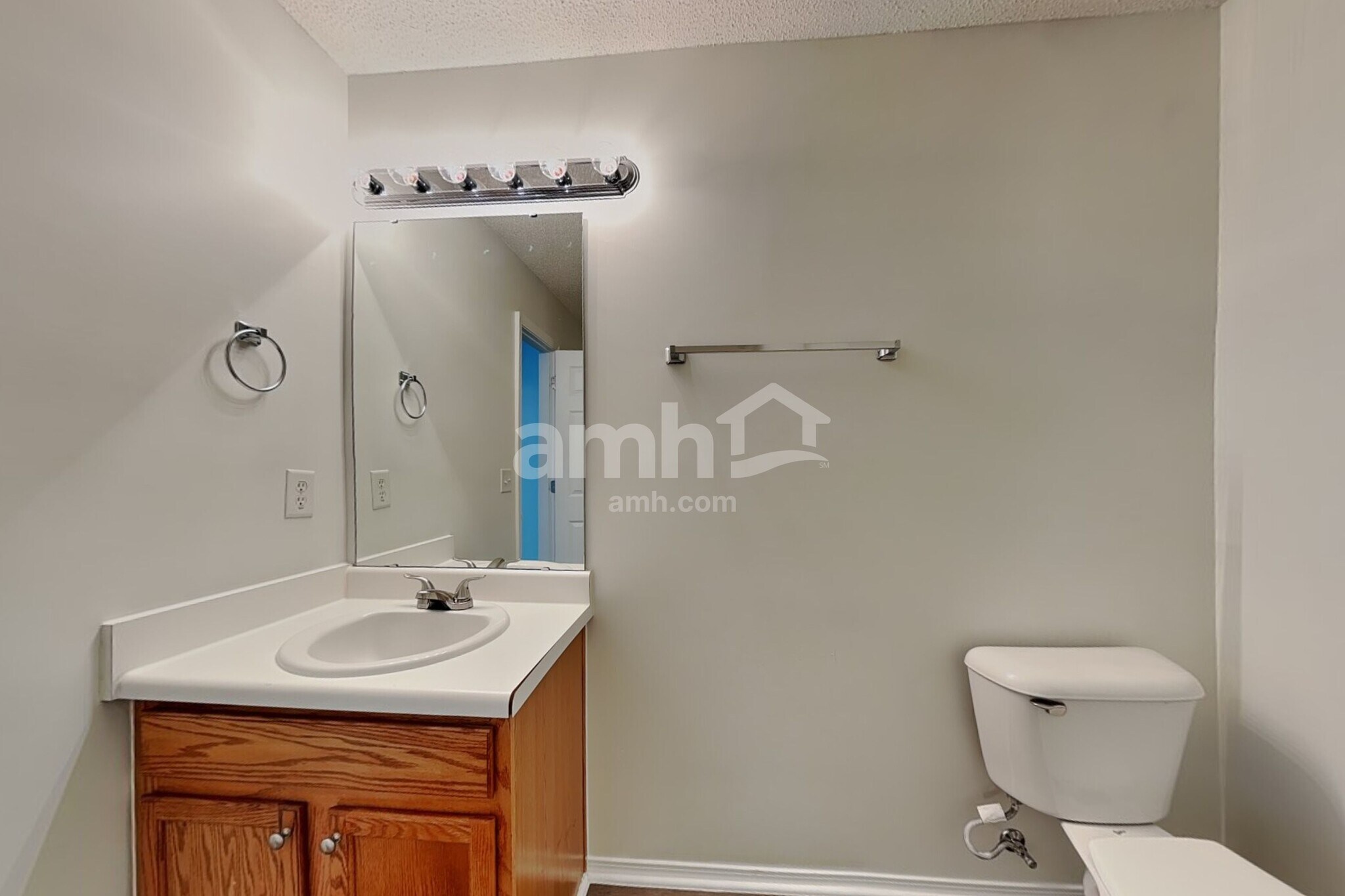 Building Photo - 3109 Skybrook Ln