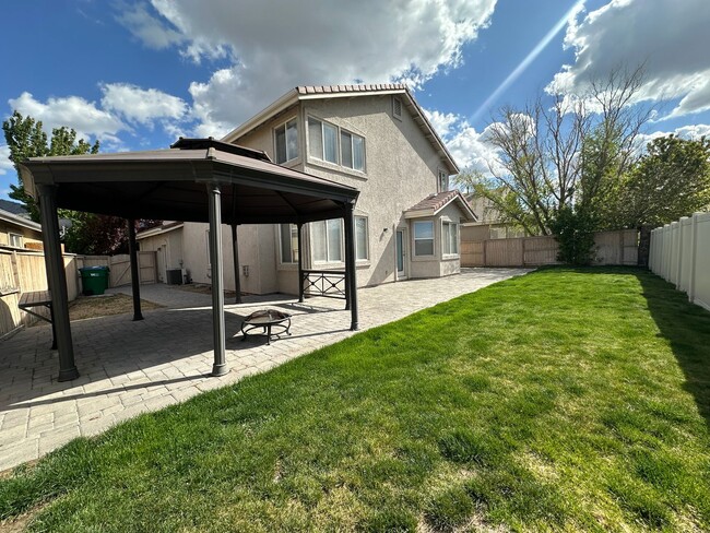 Building Photo - Beautiful home in Damonte Ranch Area