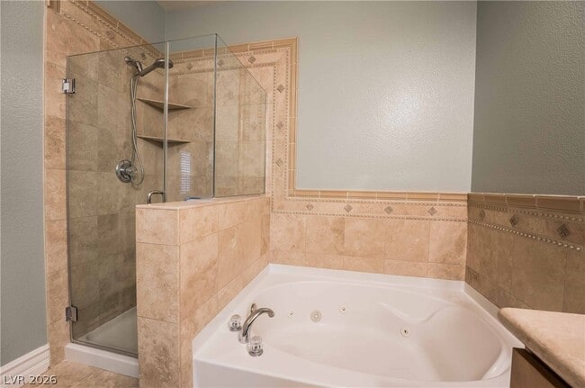 Building Photo - 2417 Granada Bluff Ct