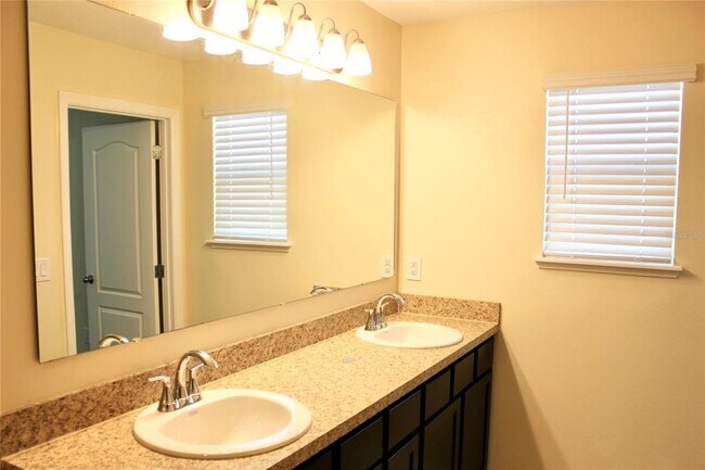 Building Photo - 4723 Coral Castle Dr.
