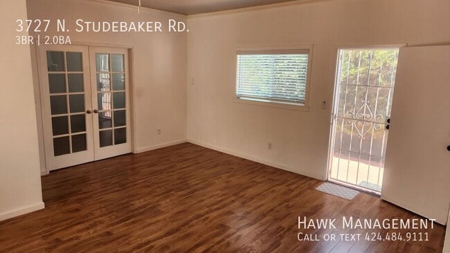 Building Photo - 3727 N Studebaker Rd