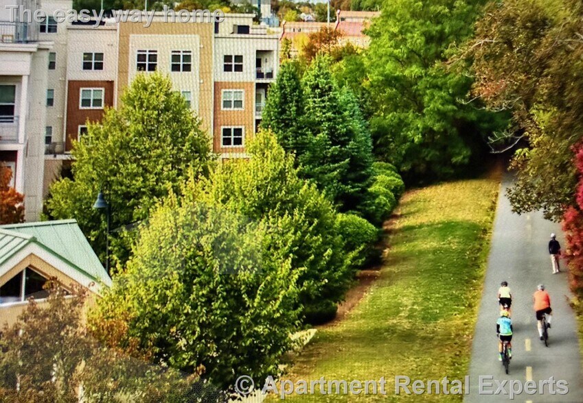 Building Photo - 30 Mill St