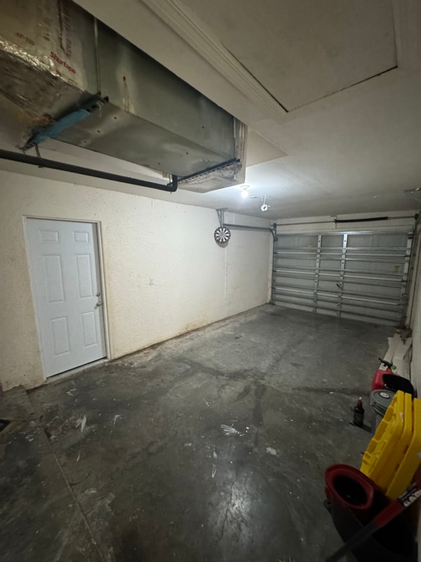 Building Photo - 211 East 12th Street
