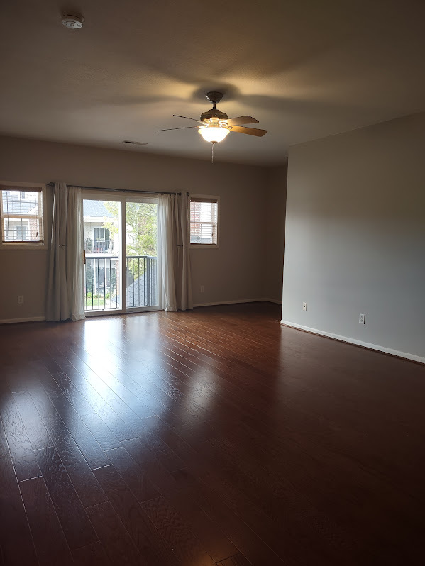 Building Photo - 331 Scio Village Ct