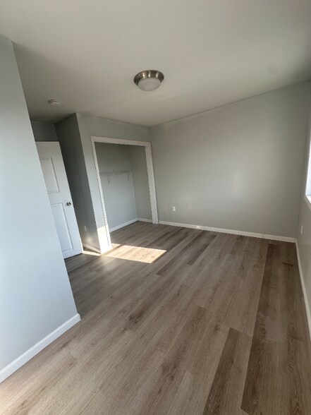 Building Photo - 2838 Linden Ave