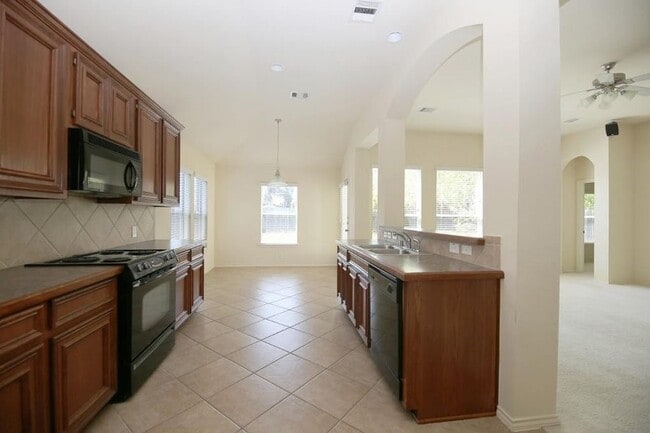 Building Photo - 17223 Valhallah Way