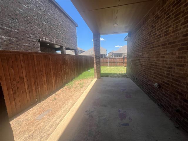Building Photo - 1601 Princeton Dr