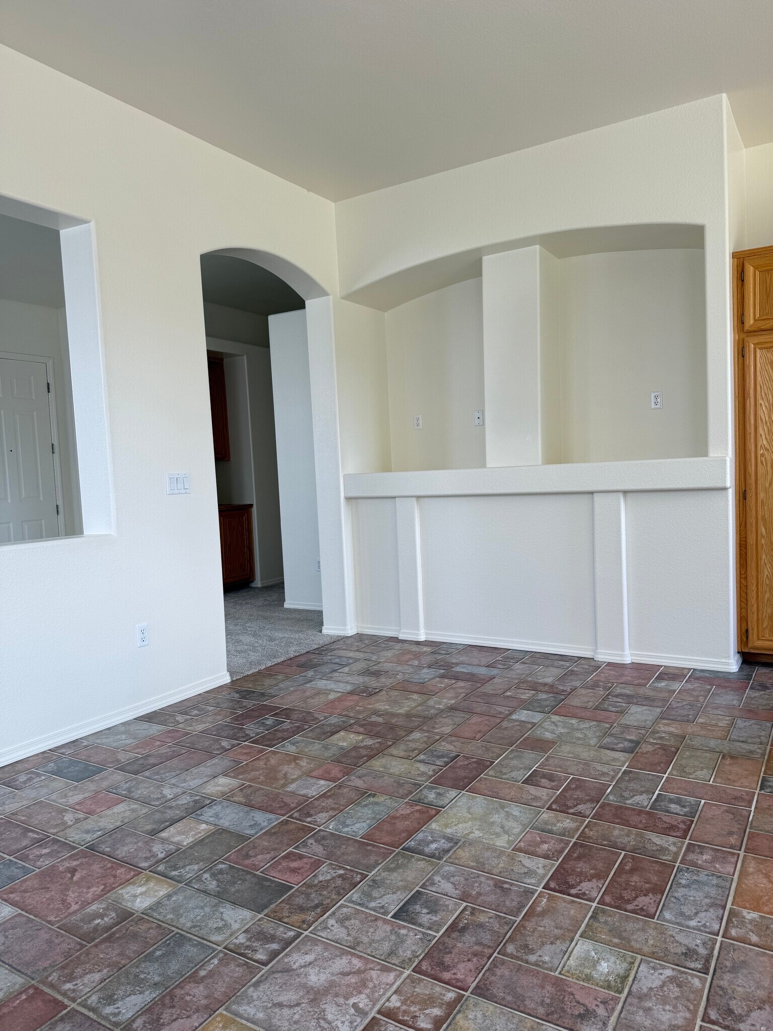 Great Room - 1640 Cattlemen Ct