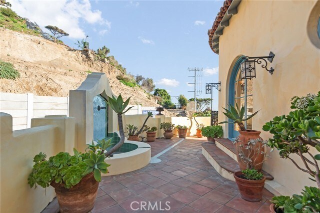 Building Photo - 17501 Castellammare Dr