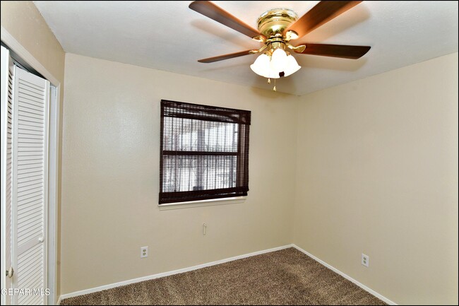 Building Photo - 4504 R J Lunn Ct