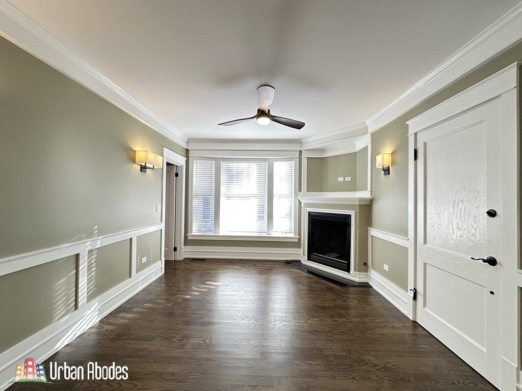 Building Photo - 1406 W Cornelia Ave