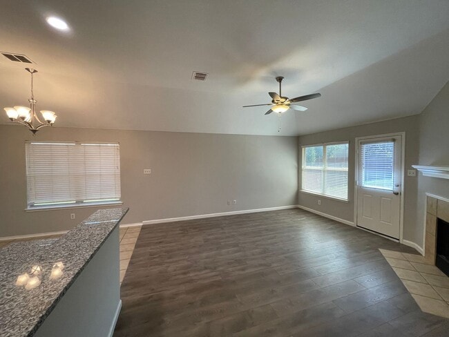 Building Photo - 1521 Carrigan Ln