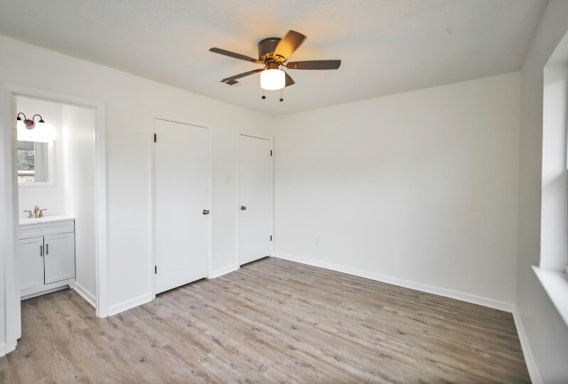 Building Photo - 317 Ivy St