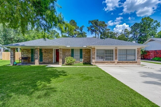 Building Photo - 24522 Glen Loch Dr