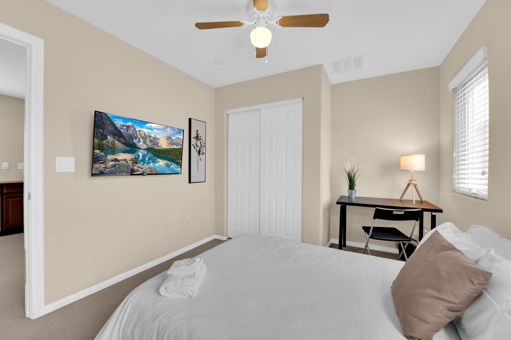 Building Photo - 7605 Finishing Touch Court