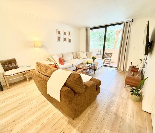 Building Photo - 7451 NW 16th St