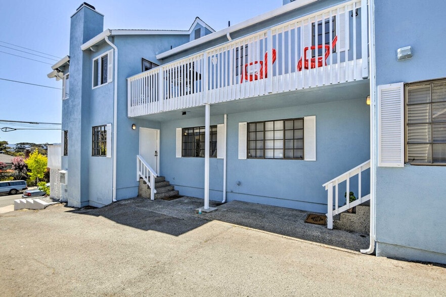 Building Photo - 434 Larkin St