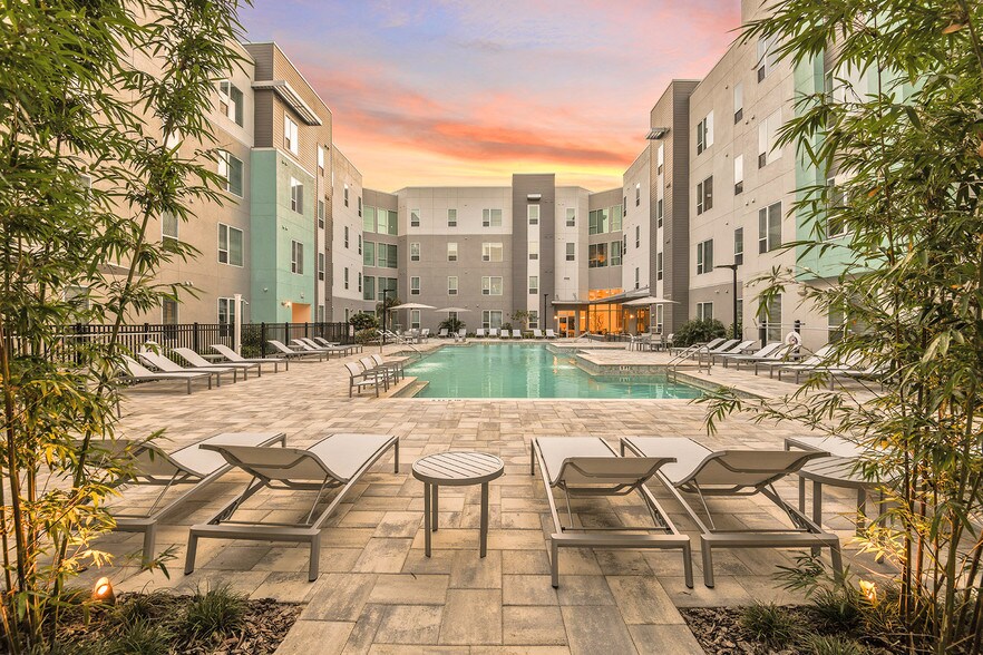 The Tiffany at Maitland West 9301 Summit Centre Way Orlando FL 32810 Apartment Finder