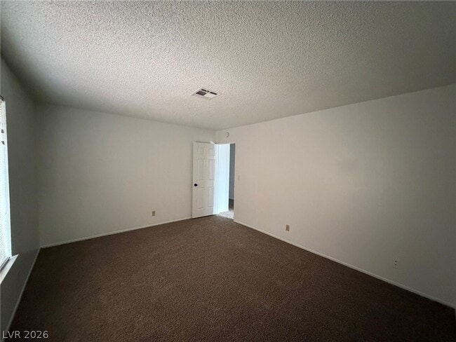 Building Photo - 2119 Pine Breeze Ln