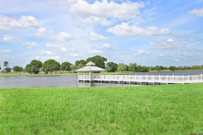 Building Photo - 11461 SW Waldorf Ct