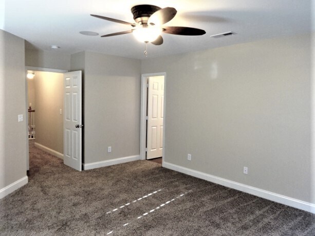 Building Photo - 126 Diploma Dr