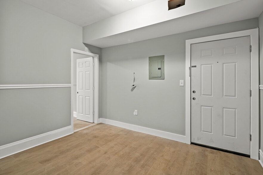 Building Photo - 103 Schley St