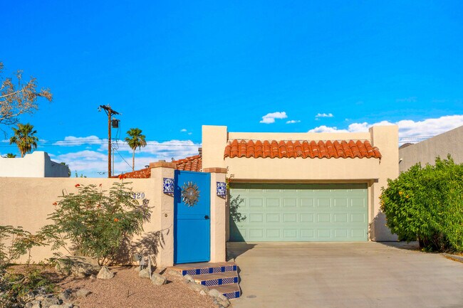 Building Photo - 52420 Avenida Juarez