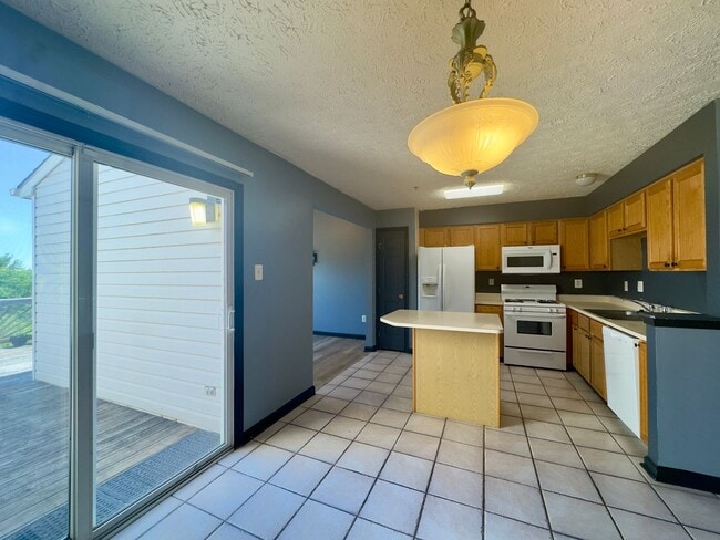 Building Photo - Charming 3BD/2.5BA Townhome in Joppatowne, Harford County, MD!