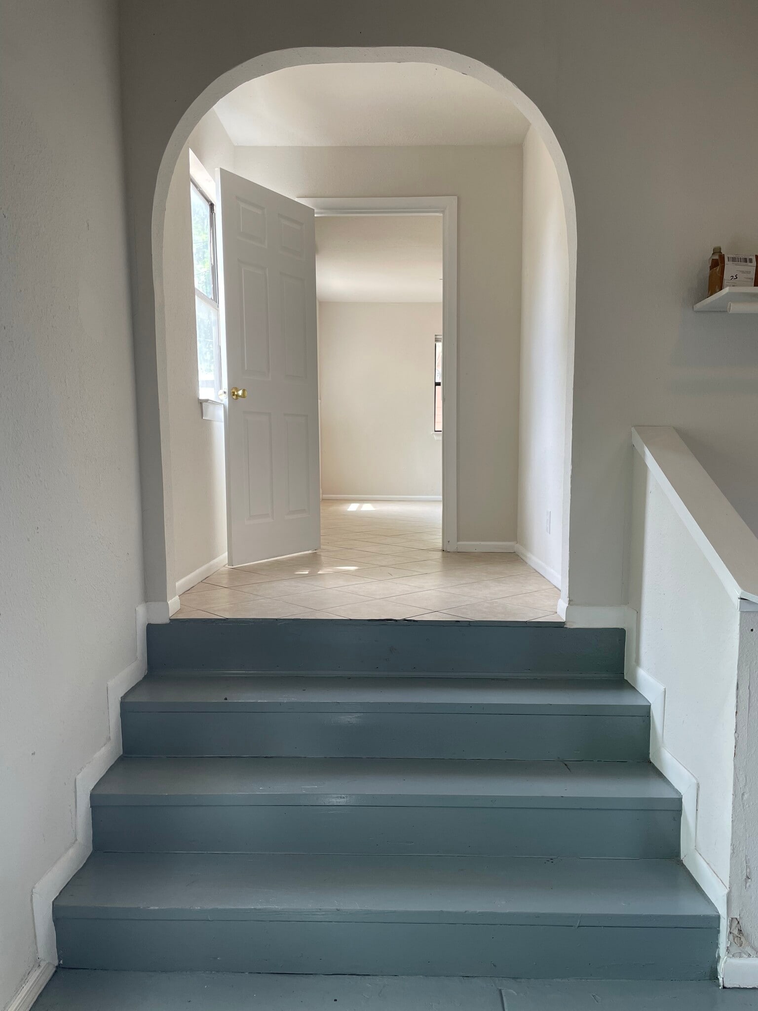 Building Photo - 1628 Sacramento