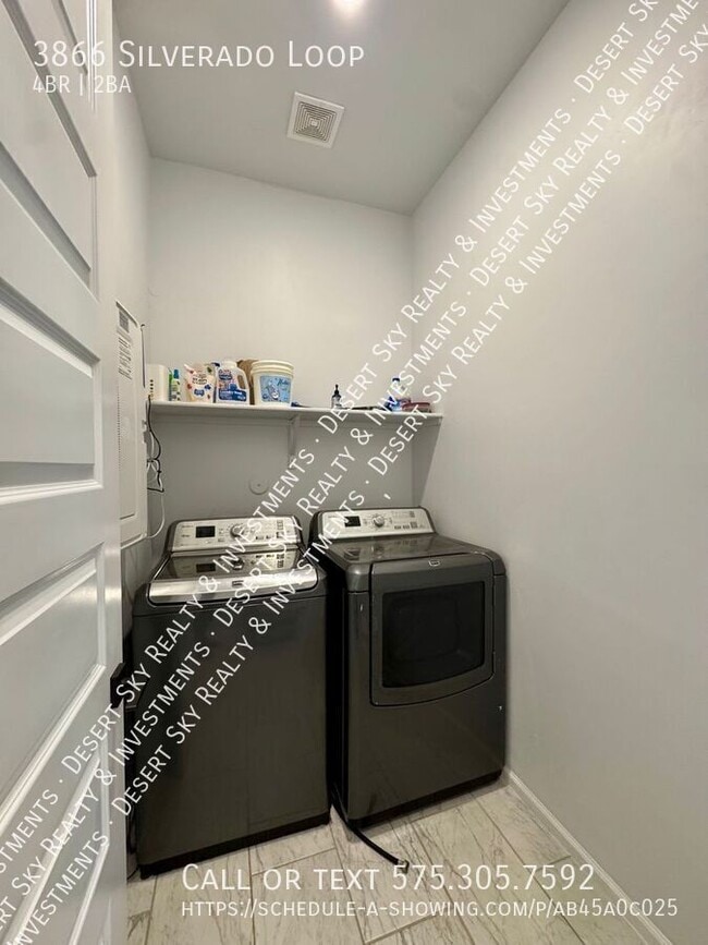 Building Photo - 3866 Silverado Lp