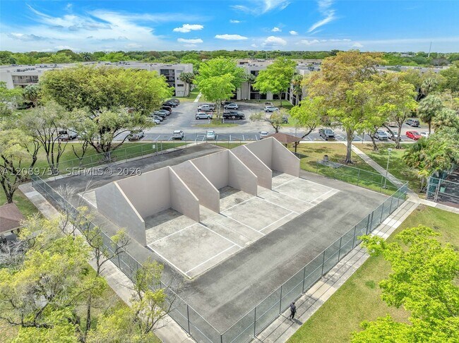 Building Photo - 8700 SW 133rd Ave