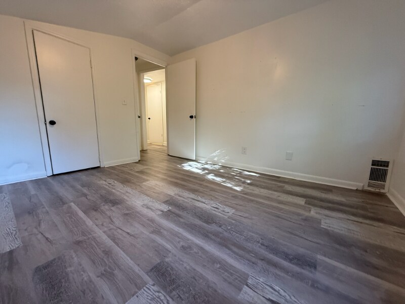 Building Photo - 6104 Pisgah Rd SW