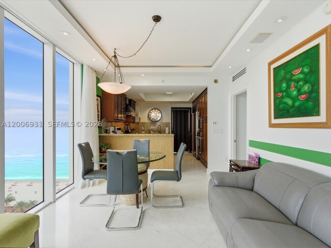 Building Photo - 17875 Collins Ave